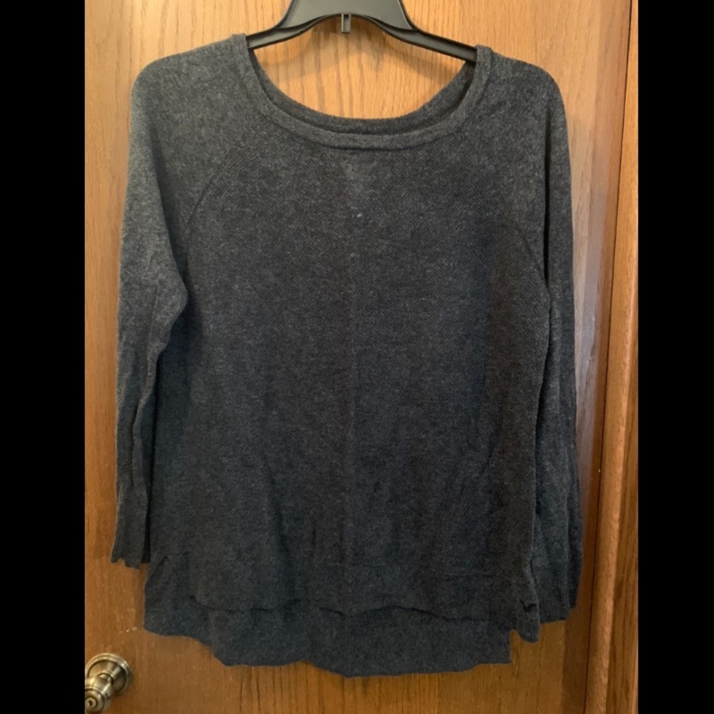American Eagle Outfitters Sweater